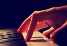 开云:NBA球星欧文:每个人都知道维尼修斯该获得金球奖.